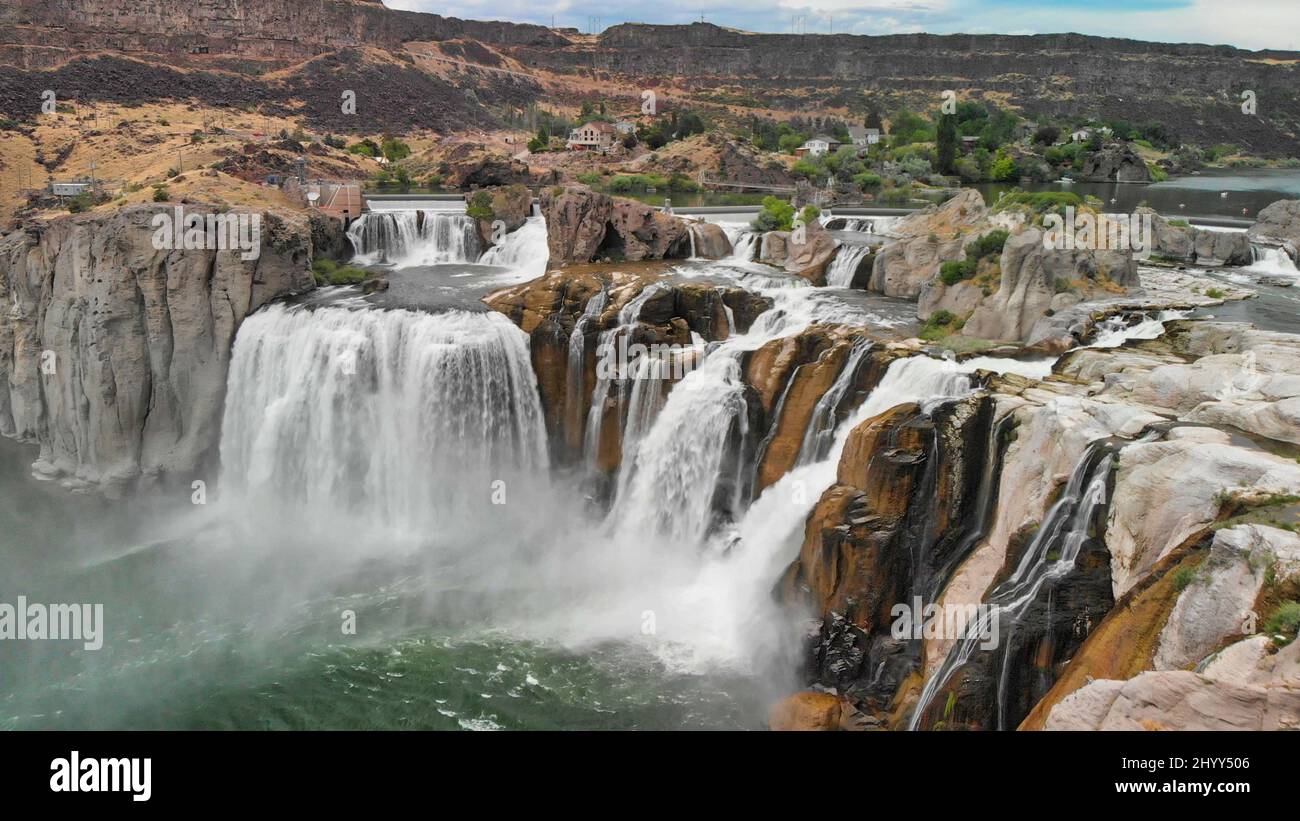 Spektakuläre Luftaufnahme von Shoshone Falls oder Niagara des Westens mit Snake River, Idaho, USA Stockfoto