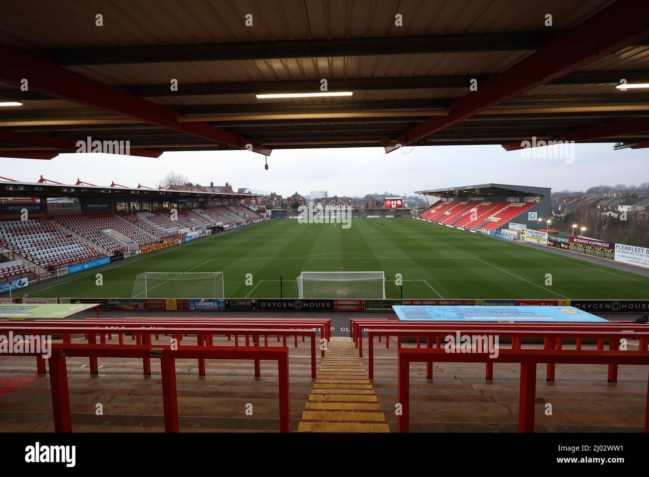 Gesamtansicht des St James Park, Heimstadion von Exeter City, vor dem Spiel gegen Crawley Town.15.. März 2022 Stockfoto
