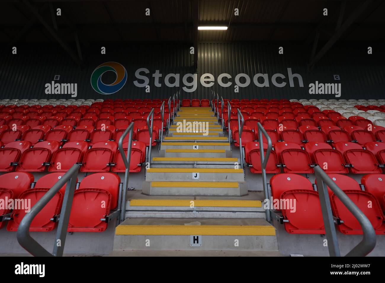 Gesamtansicht des St James Park, Heimstadion von Exeter City, vor dem Spiel gegen Crawley Town.15.. März 2022 Stockfoto