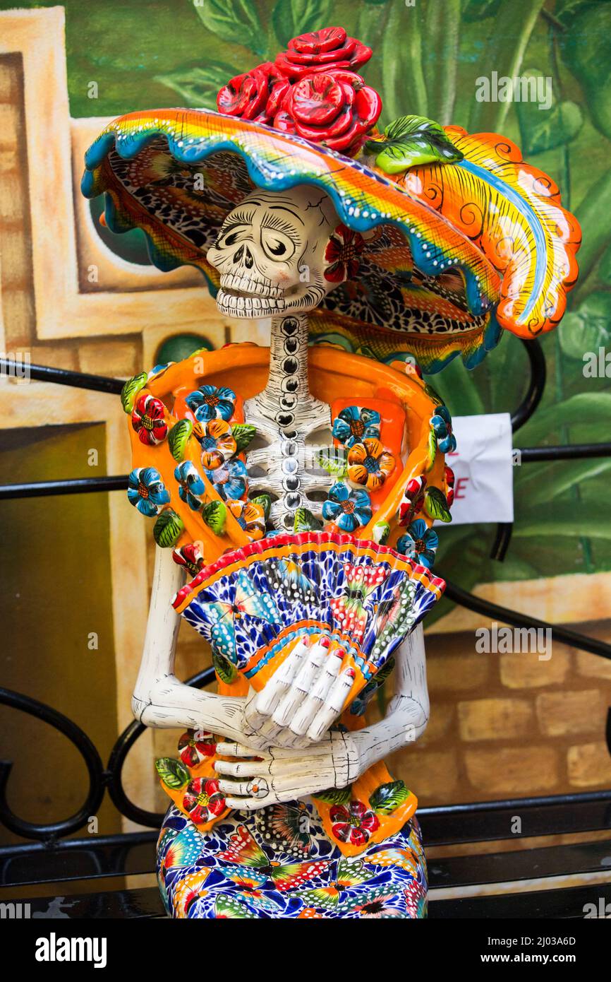 Dia de Muertos (Tag der Toten) Puppe, Merida, Bundesstaat Yucatan, Mexiko, Nordamerika Stockfoto