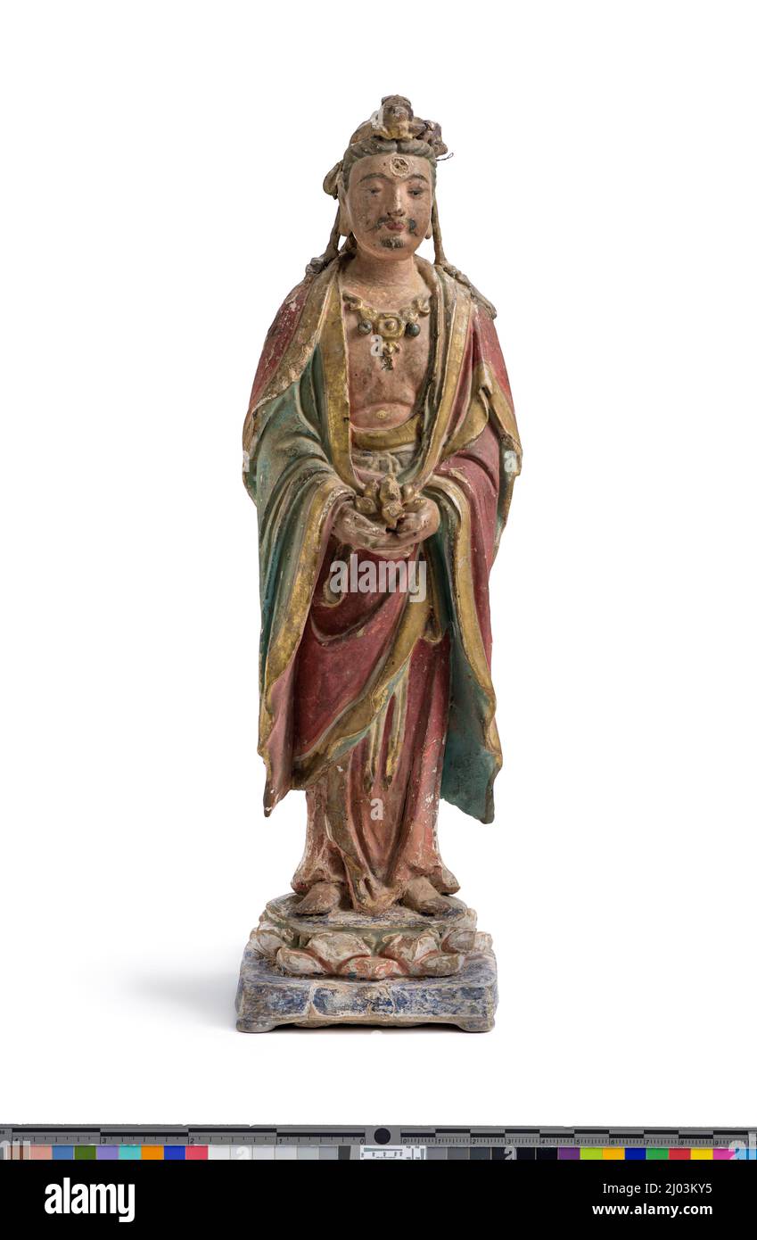 Avalokitésvara (Guanyin), der Bodhisattva des Mitgefühls. China, Nördliche Song-Dynastie, 960-1127. Skulptur. Modellierter und geschnitzter Ton auf Stuck mit Metallarmatur und lackiertem Lack Stockfoto