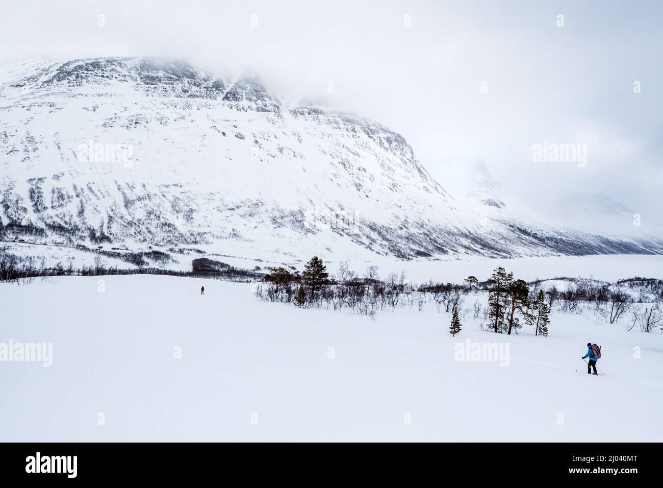 Hütte zu Hütte Skitouren in der Region Trollheim in Norwegen im Winter Stockfoto