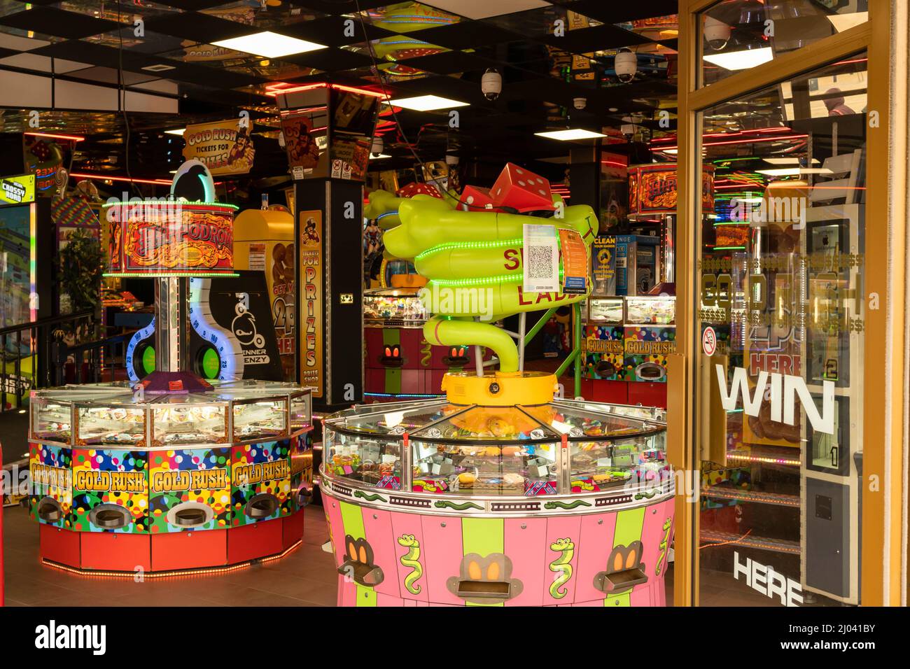 Spielhallen entlang der Marine Parade Great Yarmouth Norfolk England Stockfoto