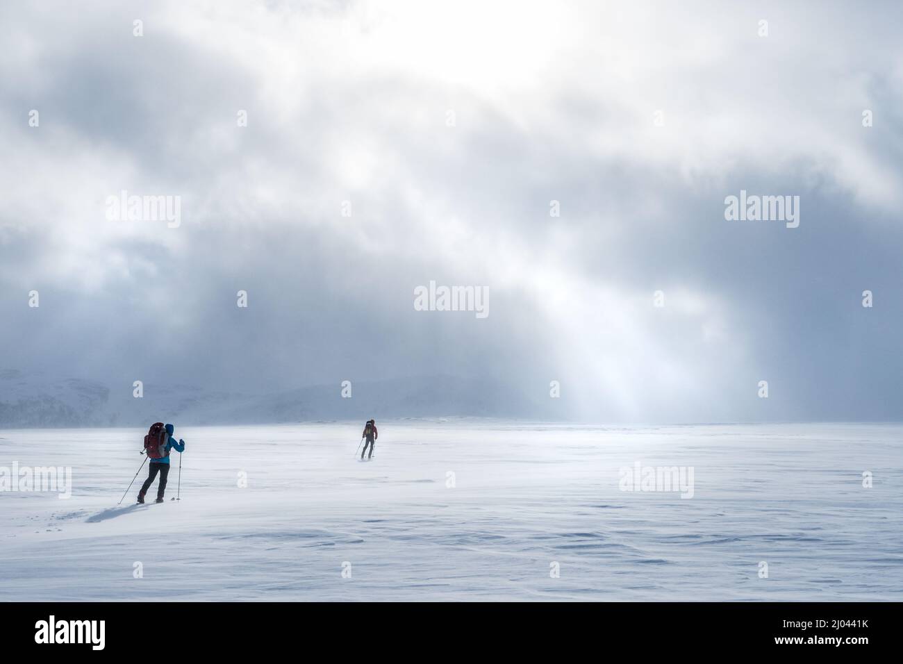 Hütte zu Hütte Skitouren in der Region Trollheim in Norwegen im Winter Stockfoto