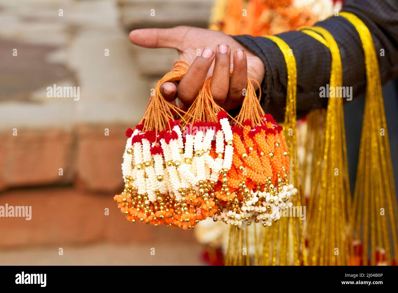Indien. Varanasi Benares Uttar Pradesh. Heilige Blumen für rituelle Zeremonien Stockfoto