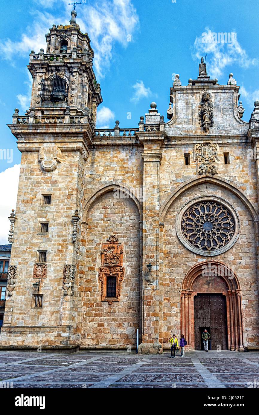 Catedral Basílica de la Virgen de la Asunción en Mondoñedo, Lugo, Galicien, España Stockfoto