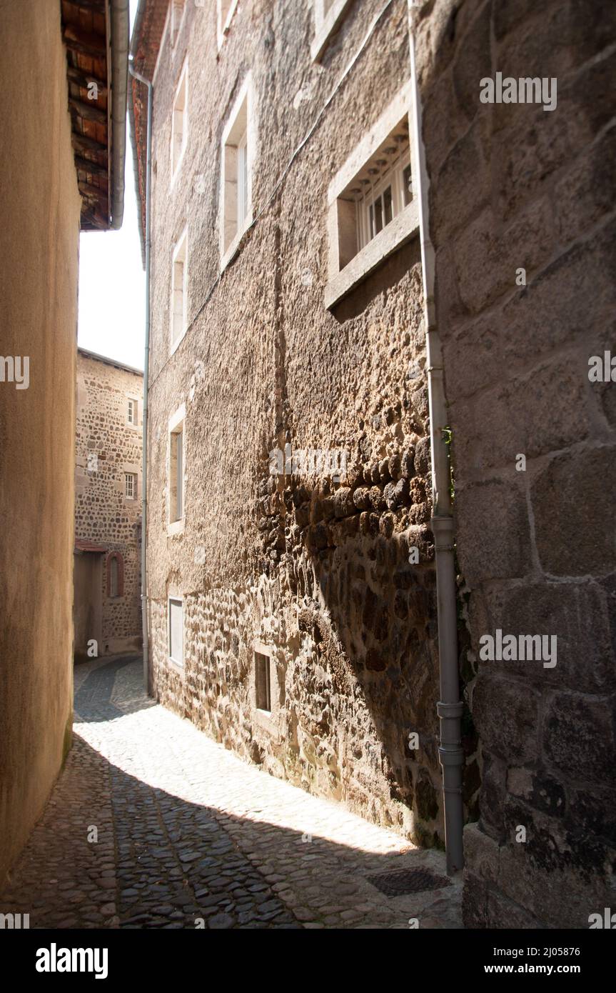 Kleiner Durchgang, Le Puy-en-Velay, Auvergne, Haute Loire, Frankreich. Stockfoto