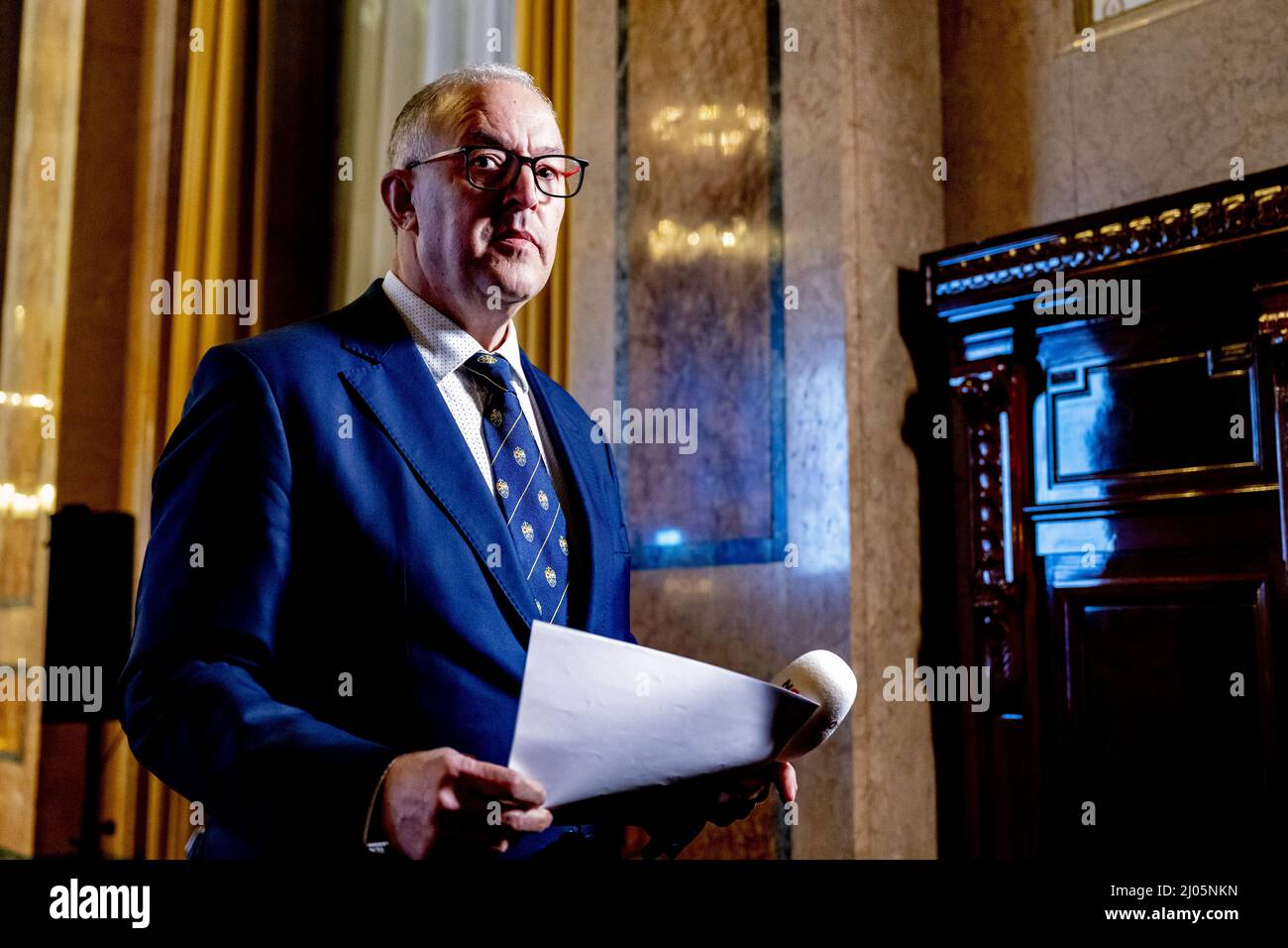 ROTTERDAM - Burgemeester Ahmed Aboutaleb tijdens de verkiezingsavond van de gemeente Rotterdam. ANP ROBIN UTRECHT Stockfoto