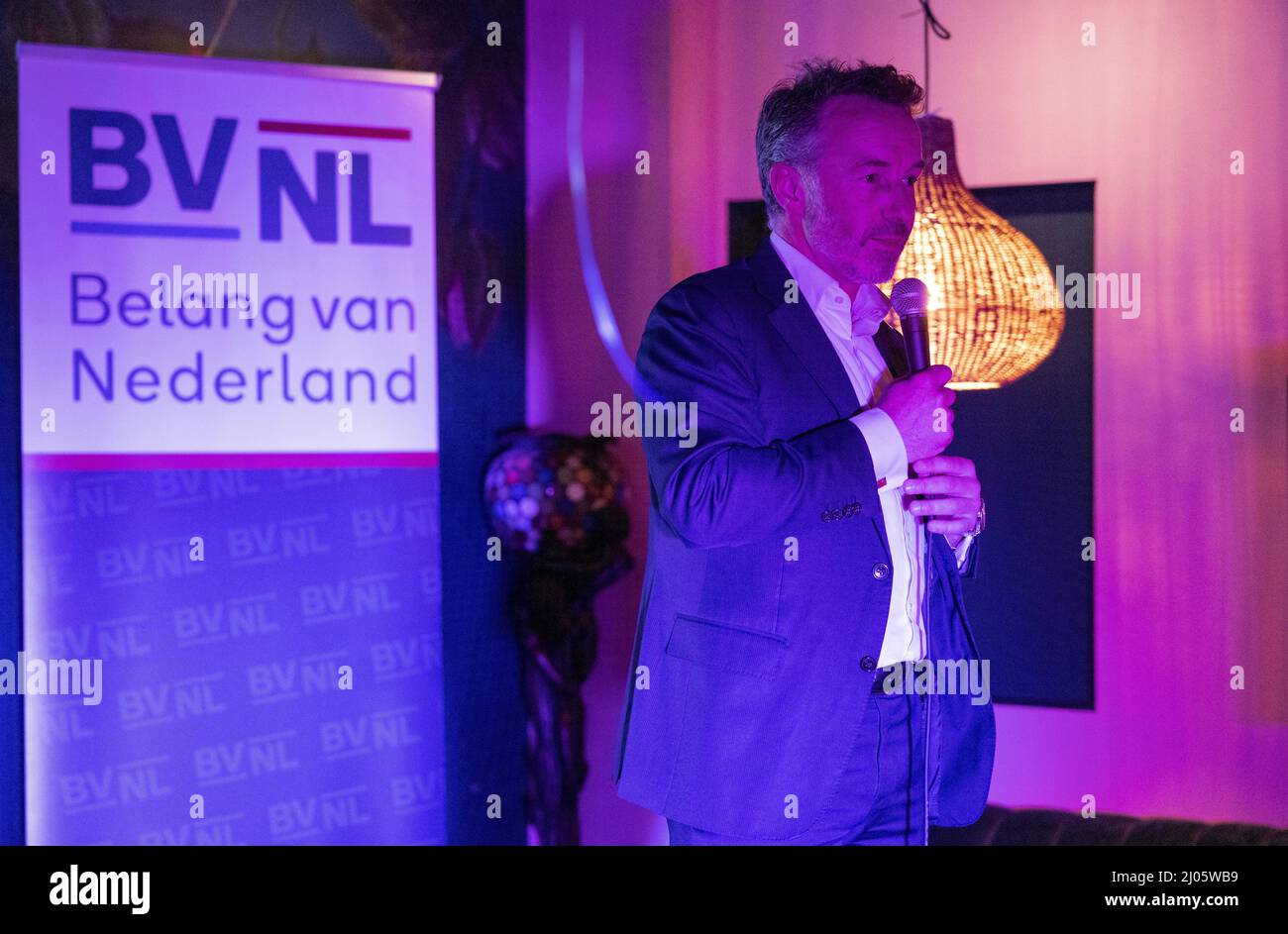 HAARLEM - Belang van Nederland-lijsttrekker Wybren van Haga reageert in the Governor op de gemeenteraadsverkiezingen. UND MICHEL VAN BERGEN Stockfoto