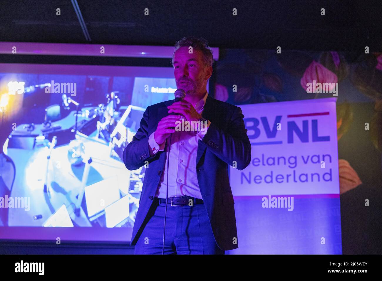 HAARLEM - Belang van Nederland-lijsttrekker Wybren van Haga reageert in the Governor op de gemeenteraadsverkiezingen. UND MICHEL VAN BERGEN Stockfoto