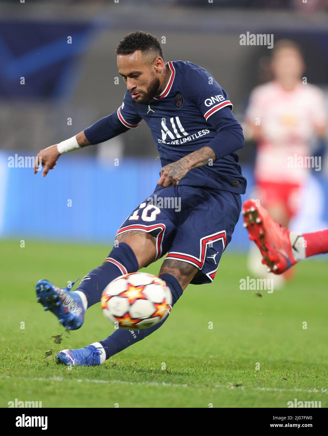 Neymar von Paris Saint Germain Fussball UEFA Championsleague RB Leipzig - Paris St Germain Saison 2021 / 2022 3.11.2021 © diebilderwelt / Alamy Stock Stockfoto