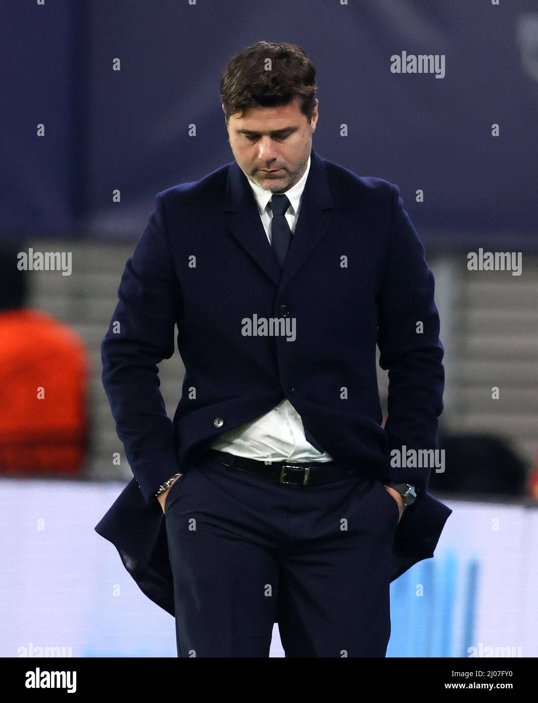 Trainer Mauricio Pochettino von Paris Saint Germain Fussball UEFA Championsleague RB Leipzig - Paris St Germain Saison 2021 / 2022 3.11.2021 © diebilderwelt / Alamy Stock Stockfoto