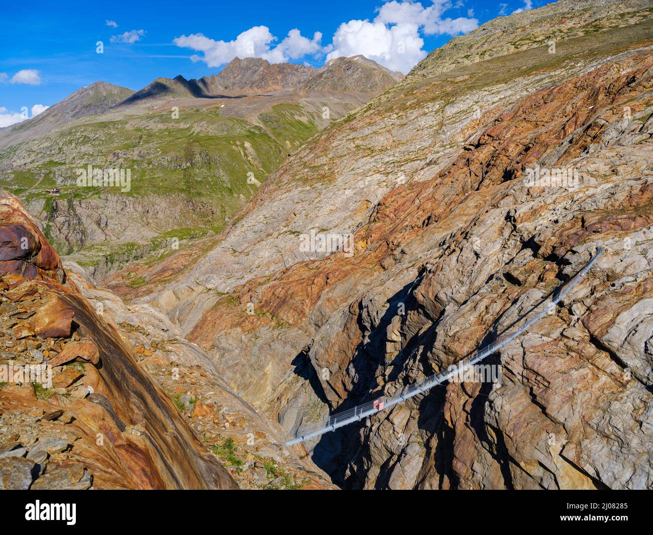 Brücke Piccard Brücke in der Nähe des Gurgler Ferner Gletschers. Die Brücke war wegen des zurückziehenden Gurgler Fanner notwendig, da der alte Weg die Oberfläche nutzte Stockfoto