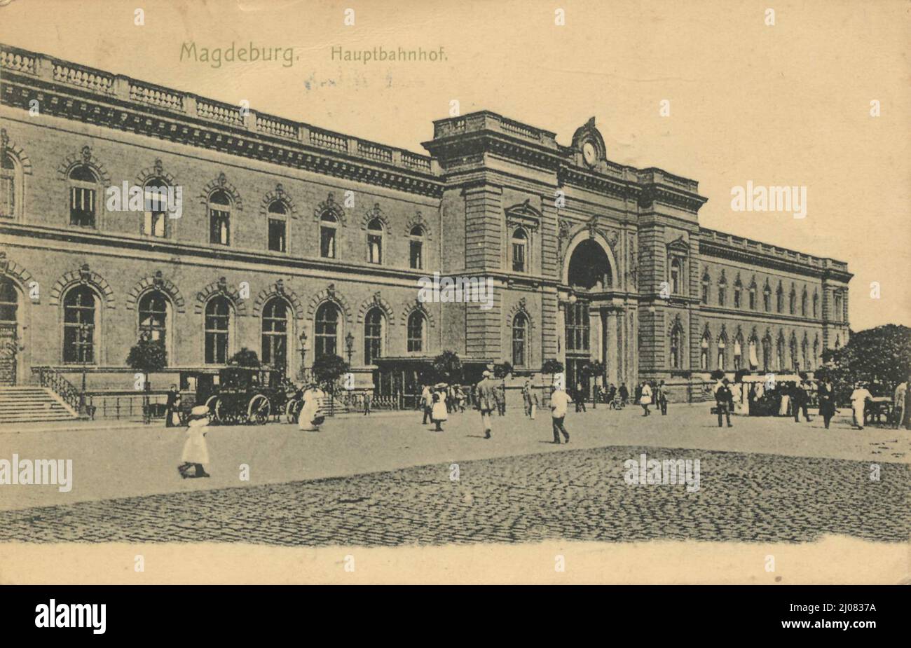 Hauptbahnhof in Magdeburg, Sachsen-Anhalt, Deutschland, Ansicht um ca 1910, digitale Produktion einer historischen Postkarte, public Domain, aus der damischen Zeit, genau Datum unbekannt Stockfoto