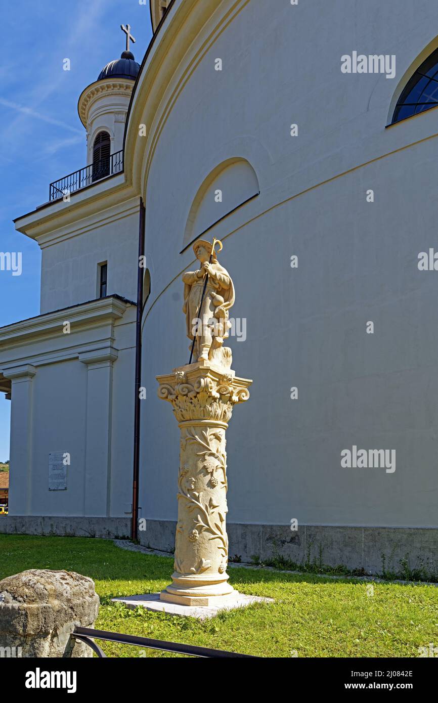 Statue Szent Vendel, Anna Plébániatemplom (Kerek Templom) Stockfoto