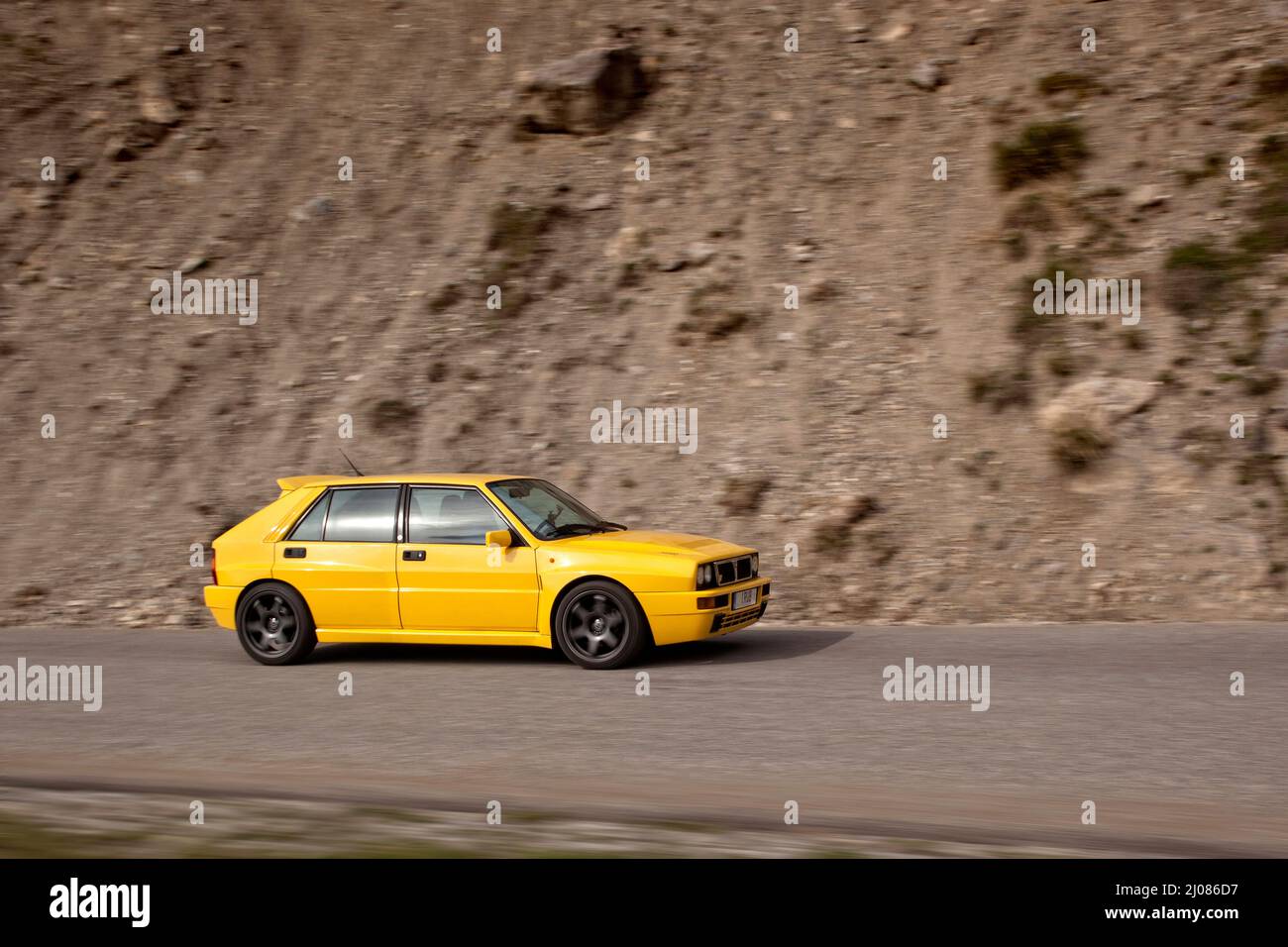 1995 Lancia Delta Integrale Evo II auf historischen Rallye-Etappen von Monte Carlo und auf der Route des Grandes Alpes France. Stockfoto