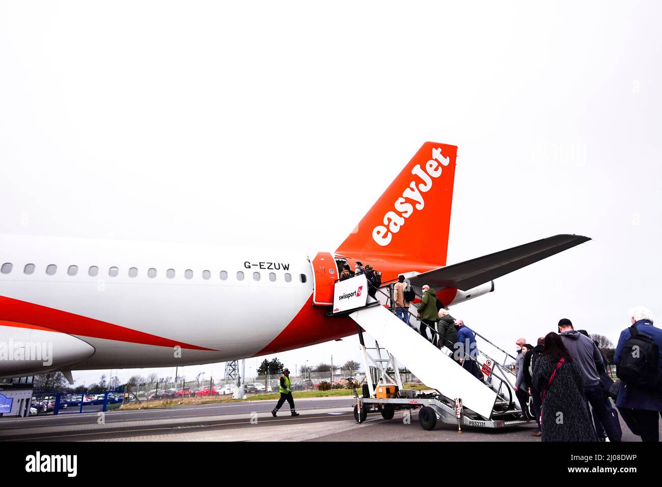 Easy Jet Airbus 320 am Flughafen Belfast Stockfoto