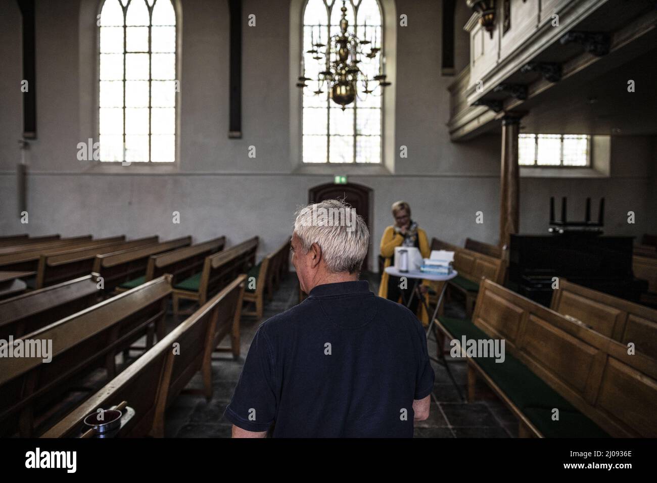 Bergambacht, Niederlande, 2022-03-16. De gemeenteraadsverkiezingen in Bergambacht. Von 07,30 bis 21,00 kan er gestemd wurden in de Laurentiuskerk in Bergambacht. ANP/Hollandse Hoogte/Remco Koers Stockfoto