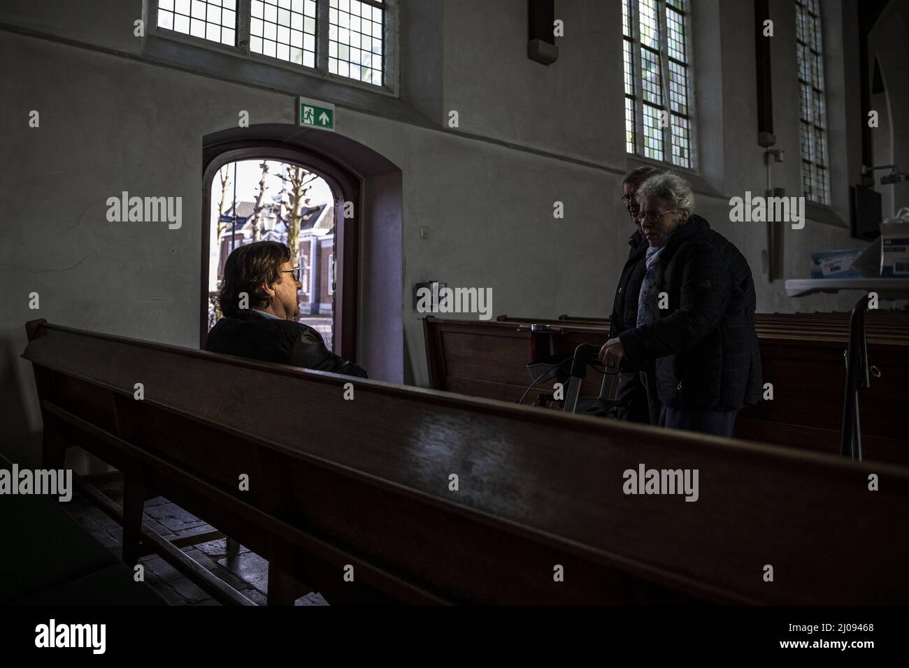 Bergambacht, Niederlande, 2022-03-16. De gemeenteraadsverkiezingen in Bergambacht. Von 07,30 bis 21,00 kan er gestemd wurden in de Laurentiuskerk in Bergambacht. ANP/Hollandse Hoogte/Remco Koers Stockfoto