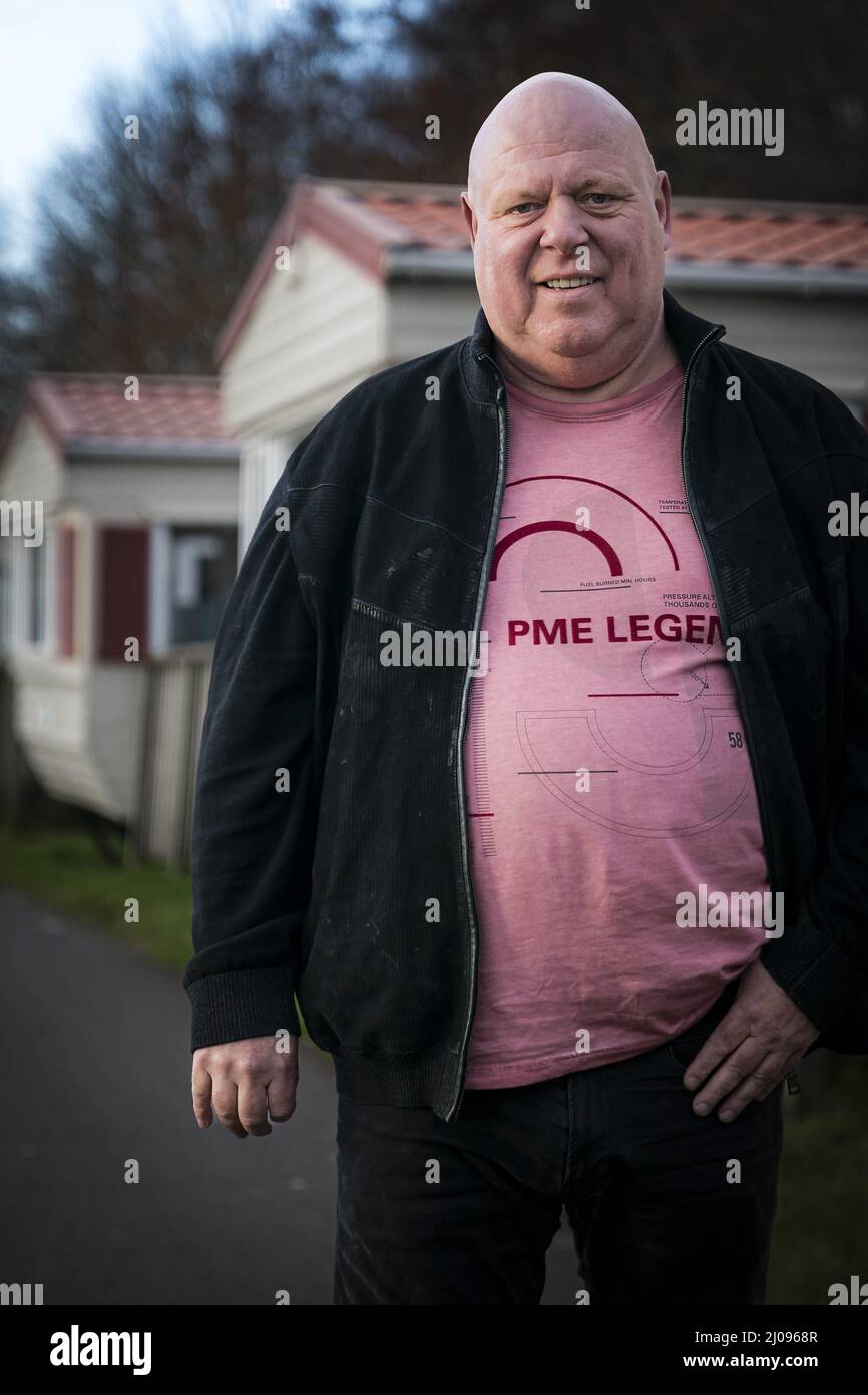 ASTEN - Portret van Peter Gillis. De ondernemer biedt zijn vakantiepark Prinsenmeer in Asten aan om vluchtelingen uit Ökraine op te vangen. ANP ROB ENGELAAR Stockfoto