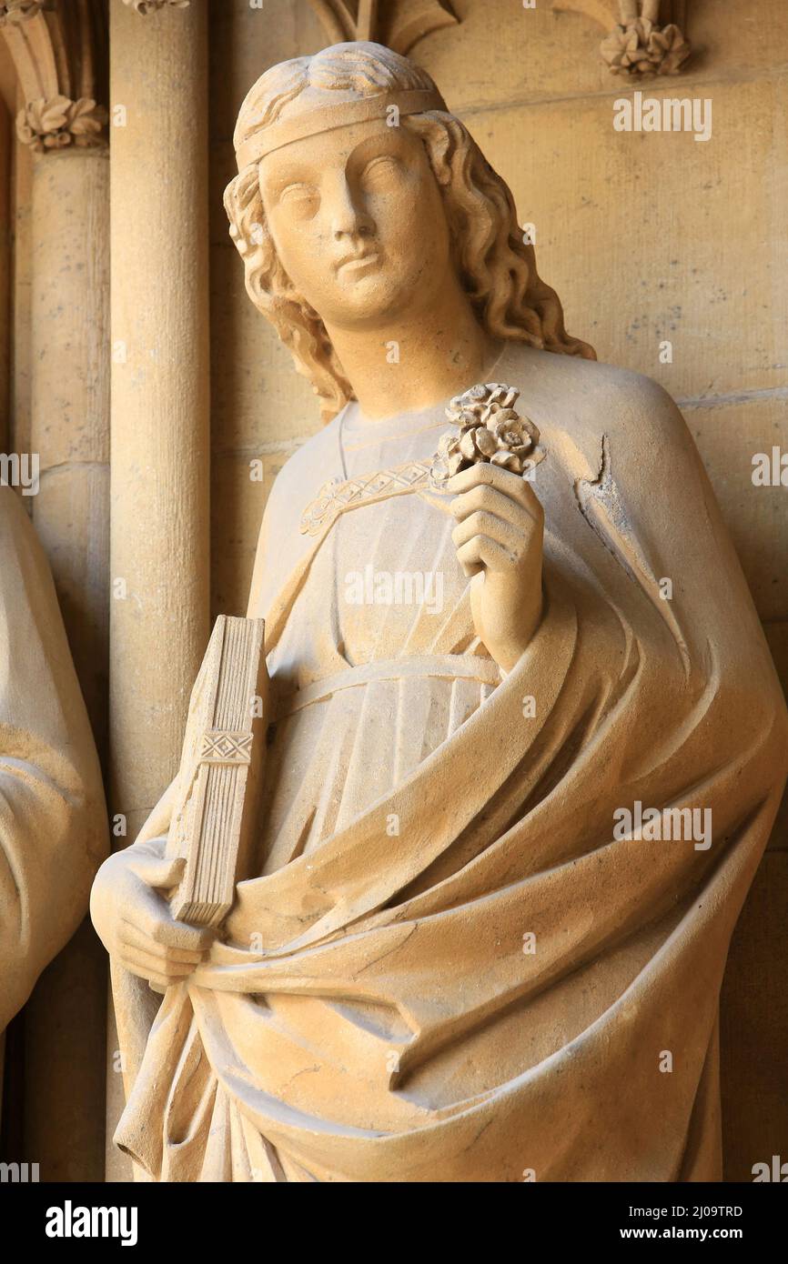 Sainte-Cécile. 13 ème siècle. Portail de la Vierge. Cathédrale Saint-Etienne. Metz. Lothringen. Mosel. Frankreich. Stockfoto