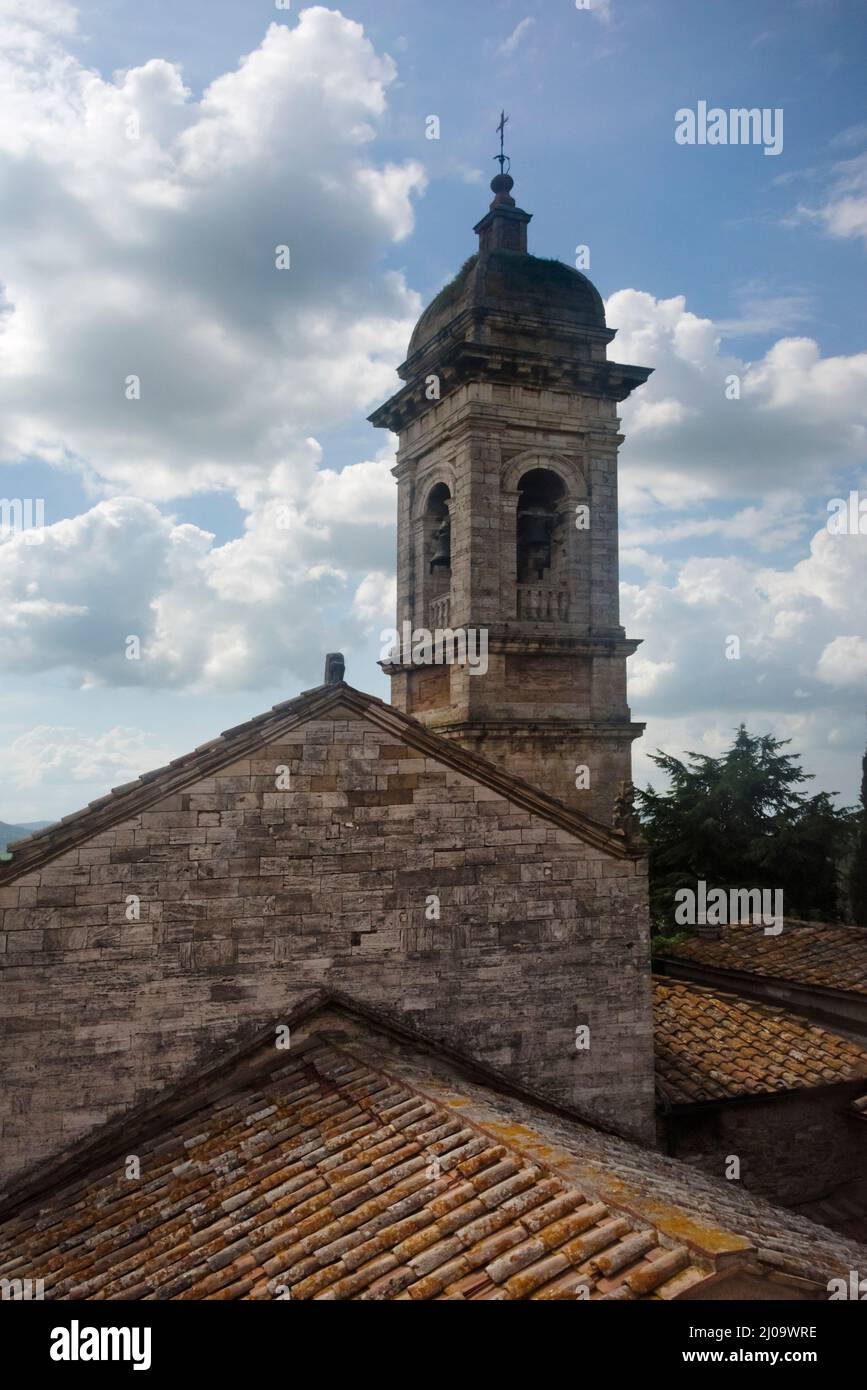 Stiftskirche in der historischen Stadt San Quirico d'Orcia, Provinz Siena, Region Toskana, Italien Stockfoto