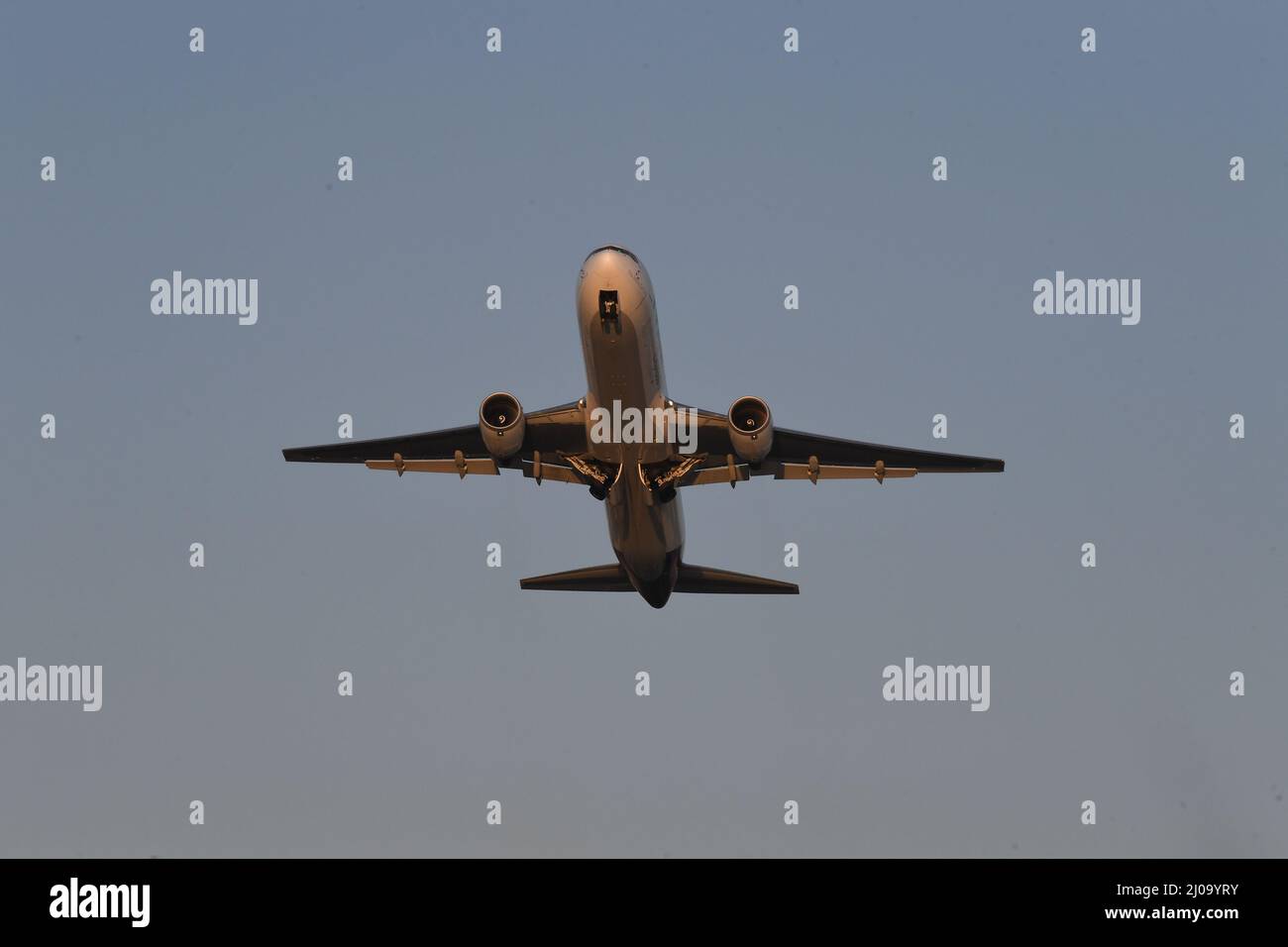 Flugzeug ab dem San Diego International Airport Stockfoto
