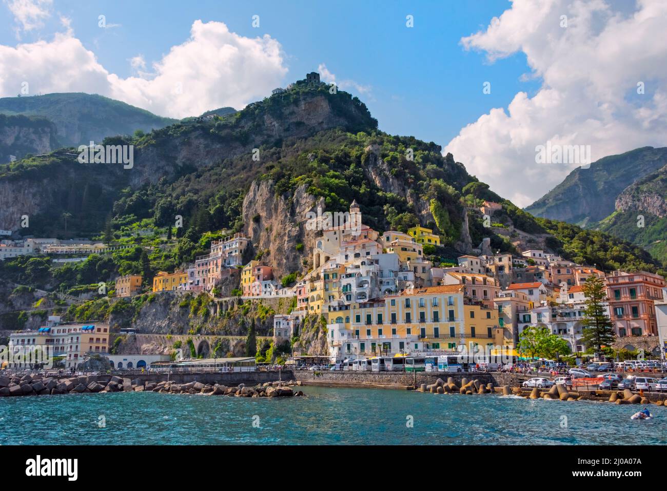 Amalfi an der Amalfiküste, Provinz Salerno, Region Compania, Italien Stockfoto