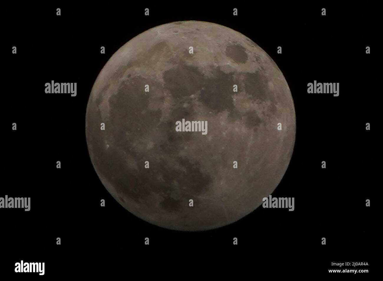 Ein Blick auf den Vollmond während sharad Purnima (Vollmondtag), in Ajmer, Rajasthan, Indien, am 20. Oktober 2021. Foto von ABACAPRESS.COM Stockfoto