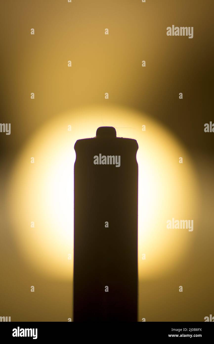 Silhouette der AAA-Batterie Stockfoto