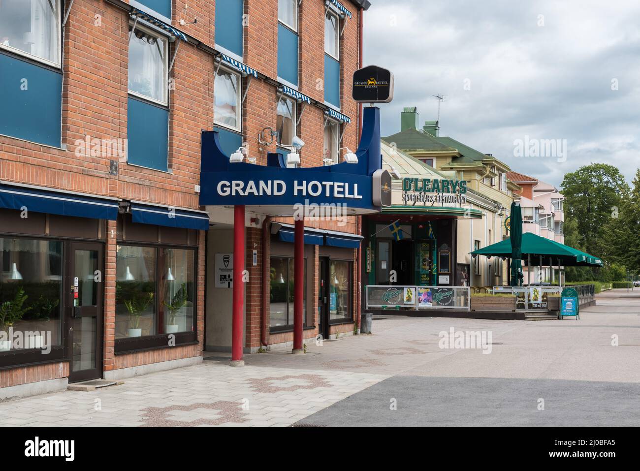 Bollnas City, Gavleborg County - Schweden - 08 04 2019: Fassade des Grand Hotels Stockfoto