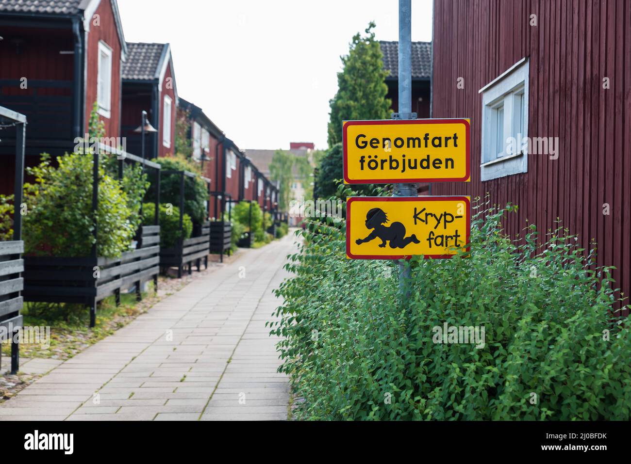 Lustiges Verkehrszeichen Schweden Fotos Und Bildmaterial In Hoher