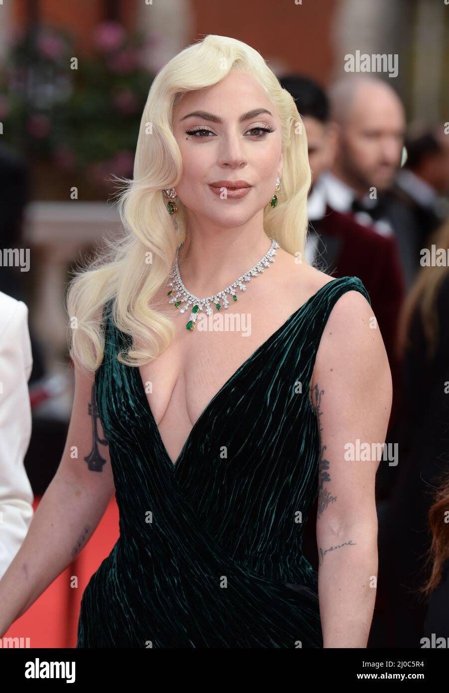 13.. März 2022, London, Großbritannien. Lady Gaga bei der Ankunft bei den EE British Academy Film Awards, der Royal Albert Hall, London. Quelle: Doug Peters/EMPICS/Alam Stockfoto
