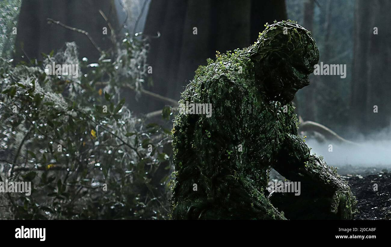 DEREK MEARS IN SUMPF THING (2019), REGIE: LEN WISEMAN, DRAN SARAFIAN, MICHAEL GOI UND TOA FRASER. Bild: DC Universe / Atomic Monster / Album Stockfoto