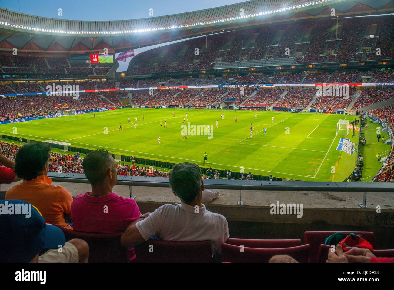 Wanda Metropolitano Stadion während des Fußballspiels. Madrid, Spanien. Stockfoto