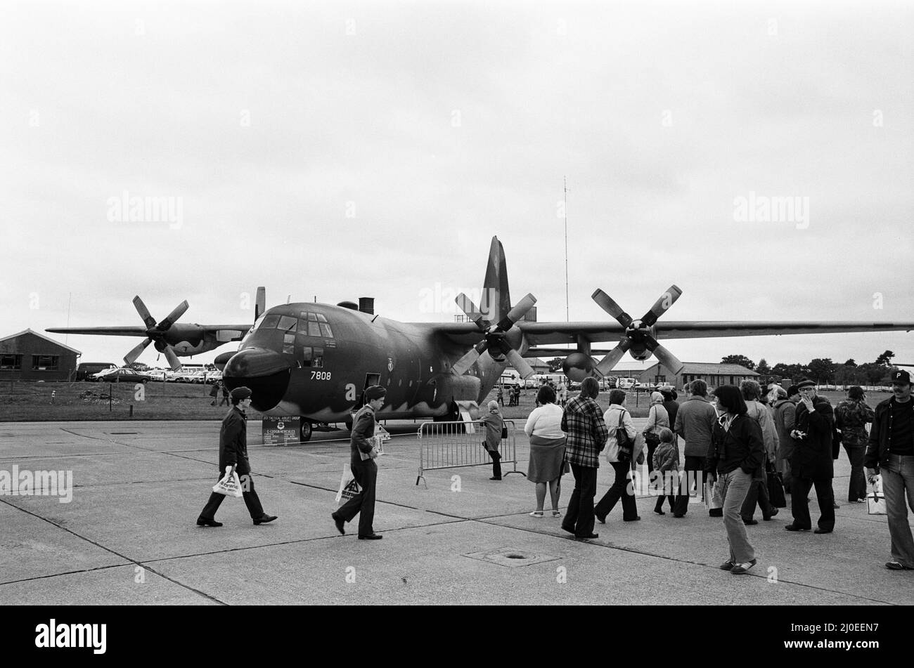 RAF Greenham Common, Air Show, Bekshire, Juni 1980. US-Luftwaffe. Lockheed C-130E Hercules, 63-7808 / 37808. Stockfoto