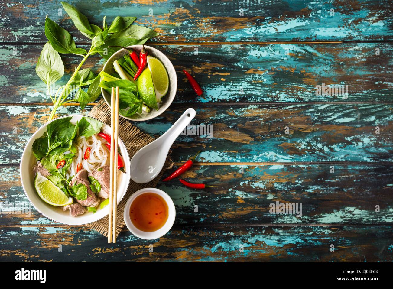 Vietnamesische Suppe pho bo Stockfoto