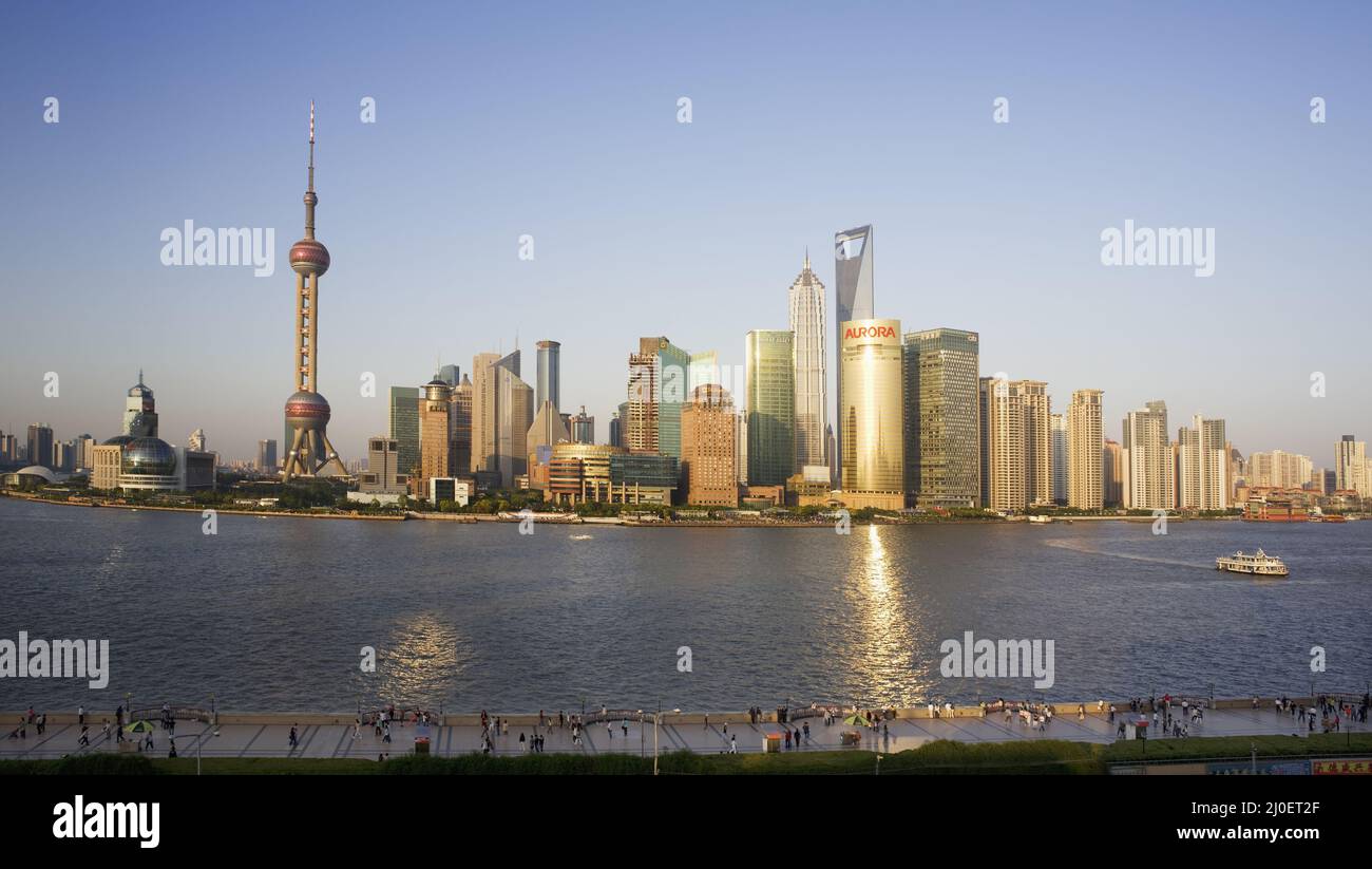 Hohe Ansicht von pudong und der bund-Gegend von Shanghai am Nachmittag shanghai china Stockfoto