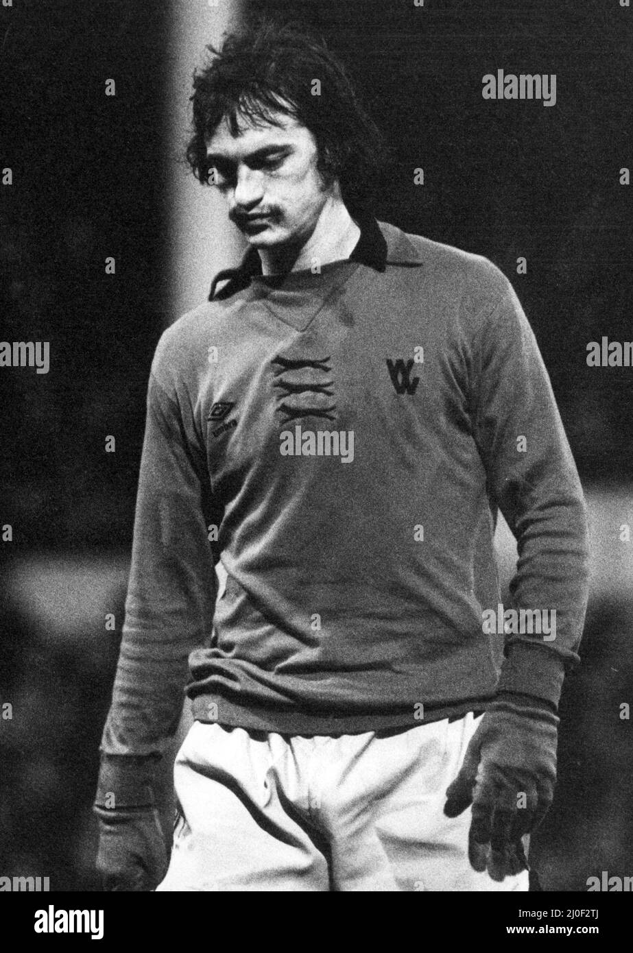 Kenny Hibbitt Wolverhampton Wanderers Fußballspieler wird als Nottorwart eingesetzt, nachdem Paul Bradshaw am 1978. November in der White Hart Lane verletzt abgesetzt wurde. Endergebnis: Tottenham 1-0 Wolverhampton Wanderers 1979 League Campaign Stockfoto