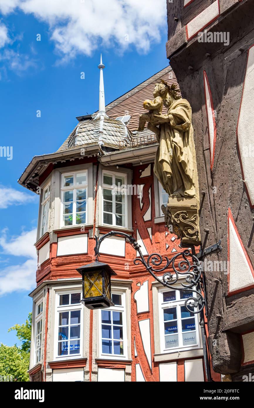 Historisches Fachwerkgebäude in der Altstadt von Bensheim im hessischen Stadtteil Bergstraße Stockfoto