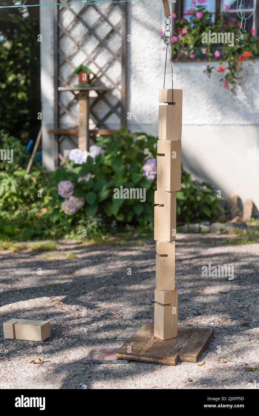 Brettspiel und Geschicklichkeitsspiel aus Holz Stockfoto