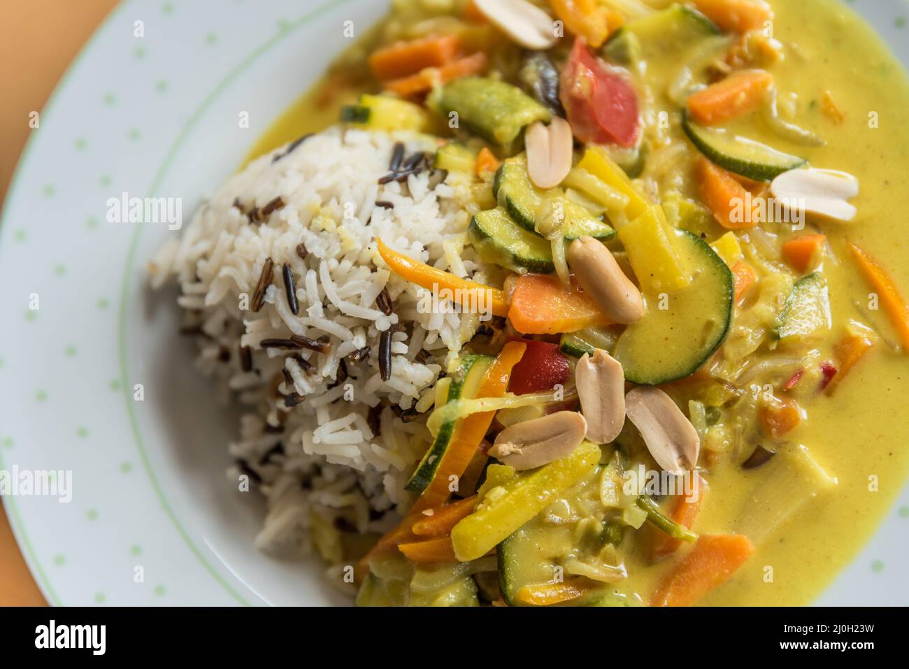Leckeres Gemüse-Kurury - vegetarisches Hauptgericht Stockfoto