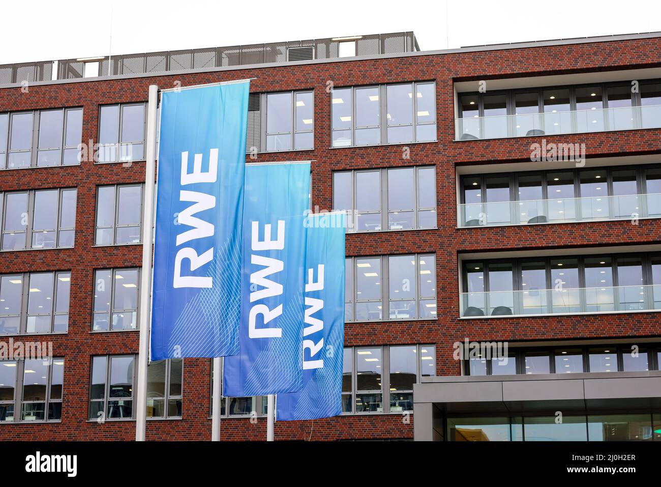 Essen, Nordrhein-Westfalen, Deutschland - RWE-Zentrale, neuer Campus am neuen RWE-Platz in der Altenessener Straße im Landkreis Altenessen. Stockfoto