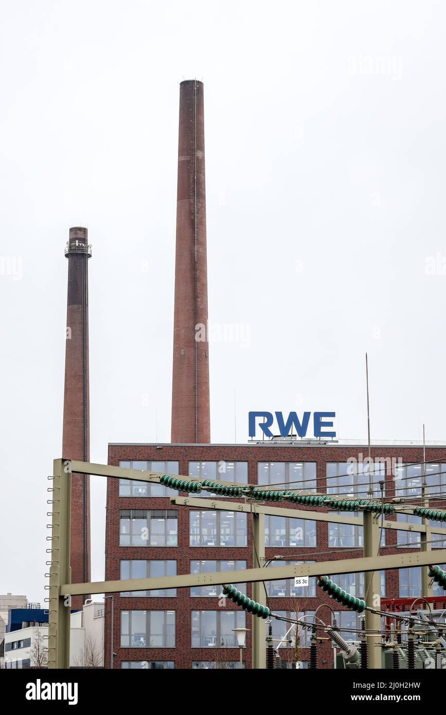 Essen, Nordrhein-Westfalen, Deutschland - RWE-Zentrale, neuer RWE-Campus mit Umspannwerk im Landkreis Altenessen. Stockfoto
