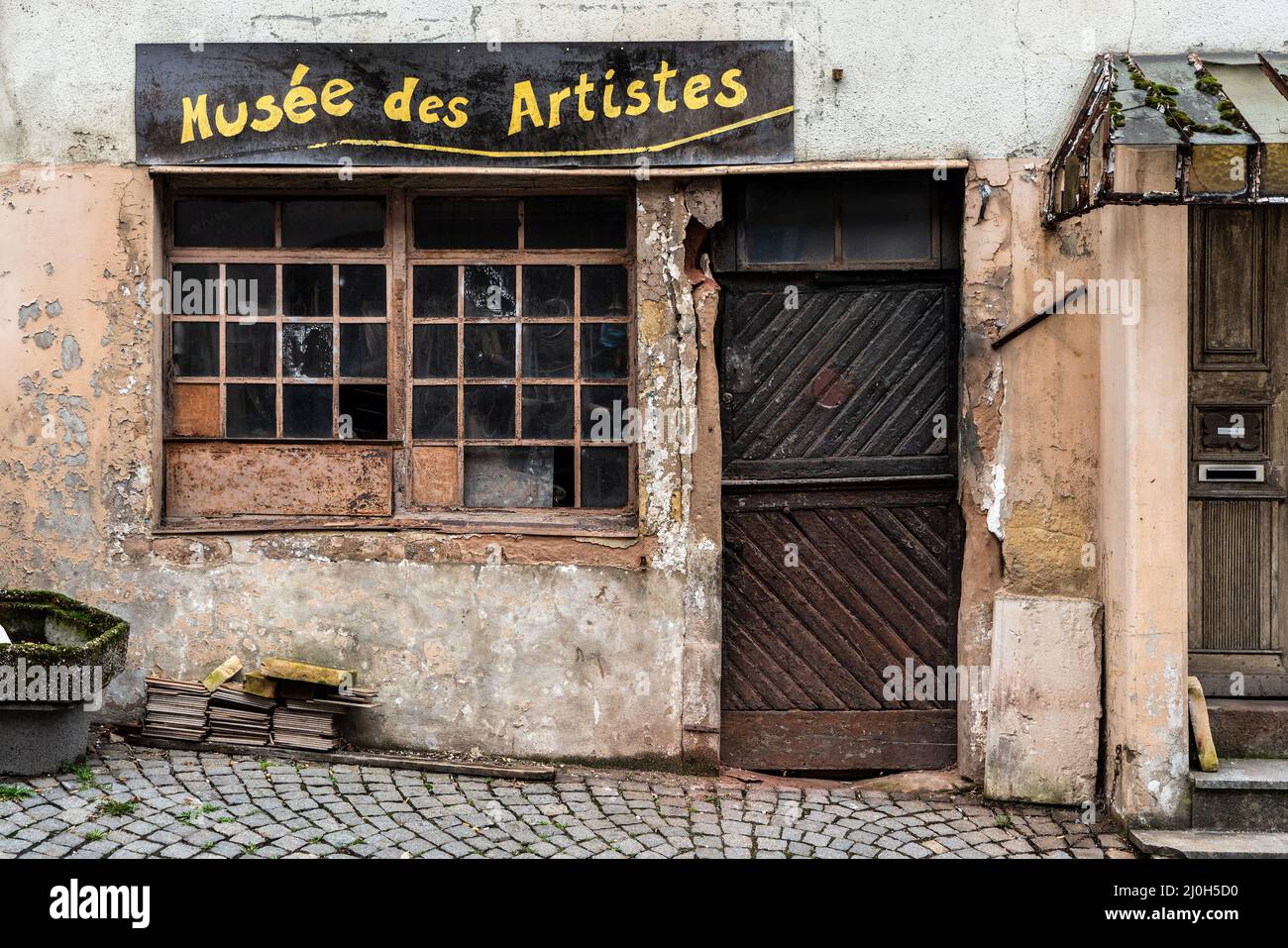 Alte Hausfassade in Vianden Stockfoto Alte Hausfassade in Vianden Stockfoto