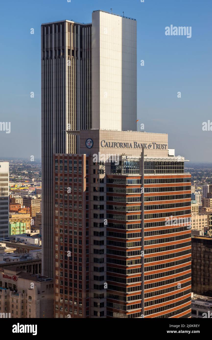 LOS ANGELES, CALIFORNIA, USA - JULI 28 : Wolkenkratzer im Finanzviertel von Los Angeles Kalifornien am 28. Juli 2011 Stockfoto