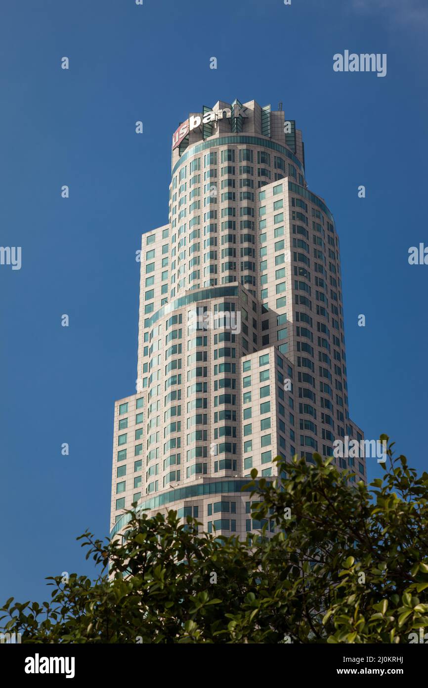 LOS ANGELES, CALIFORNIA, USA - JULI 28 : Skyscraper im Finanzdistrikt von Los Angeles, Kalifornien, am 28. Juli 2011 Stockfoto