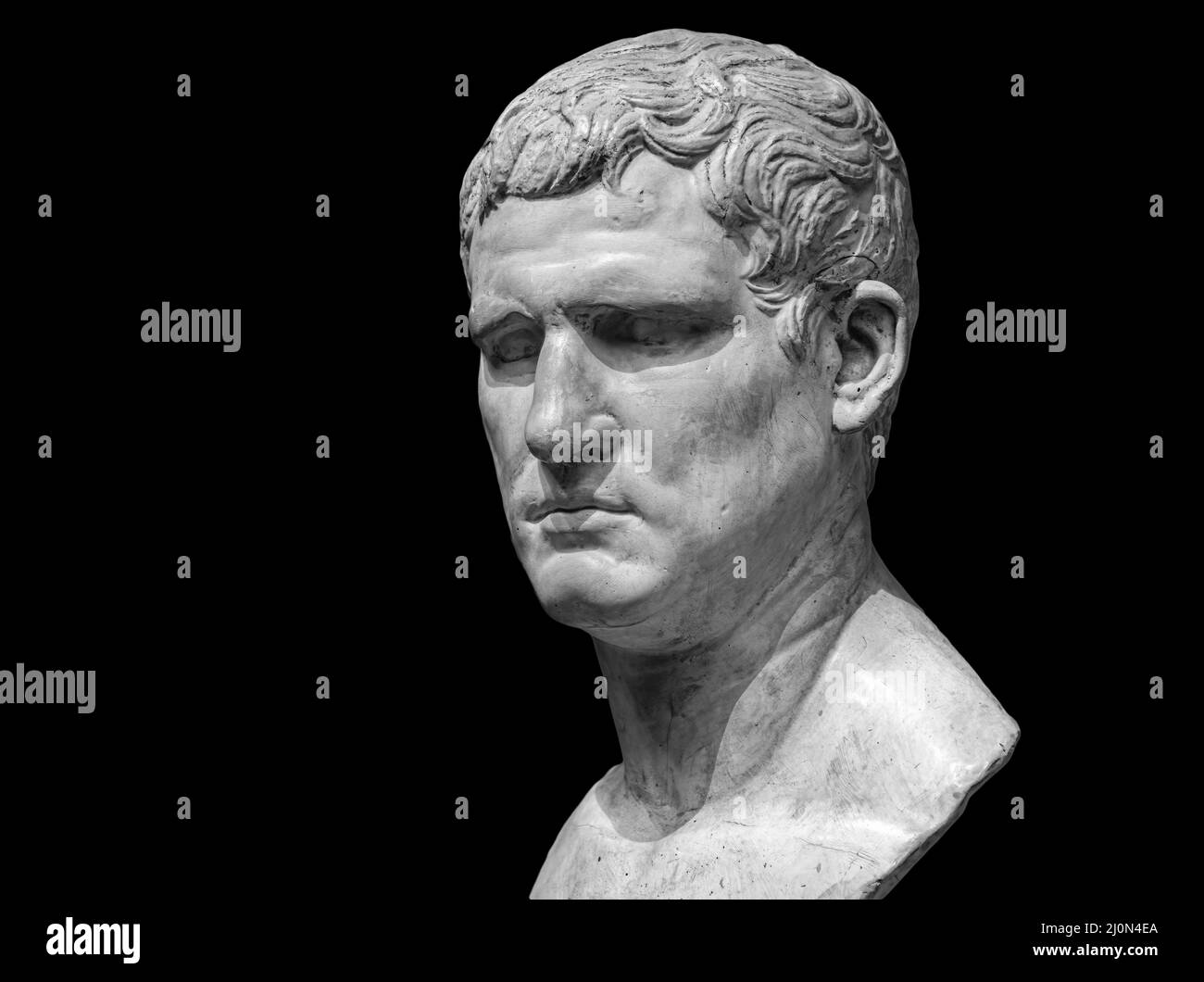 Porträt des römischen Generals, Staatsmannes und Architekten Marcus Vipsanius Agrippa isoliert auf schwarzem Hintergrund Stockfoto