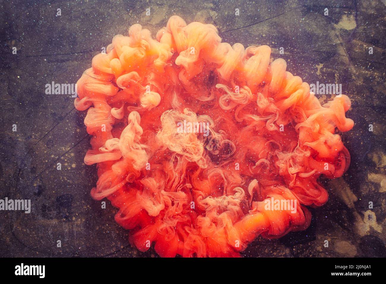 Kreative Hintergrund Fantasie Rauch puff orange Stockfoto