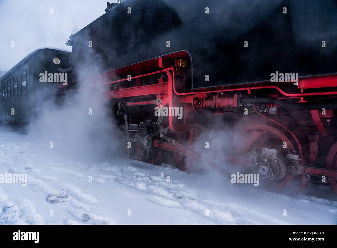 Historische Dampflokomotive im Winter Stockfoto